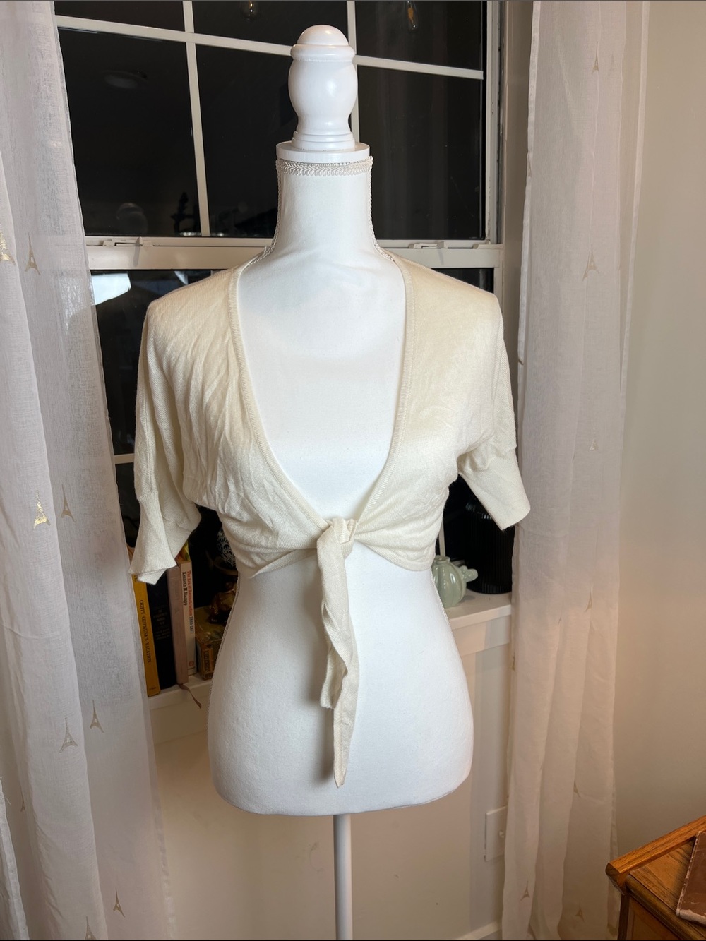 BONGO Y2K Cream Tie-Front Bandeau Top size medium.